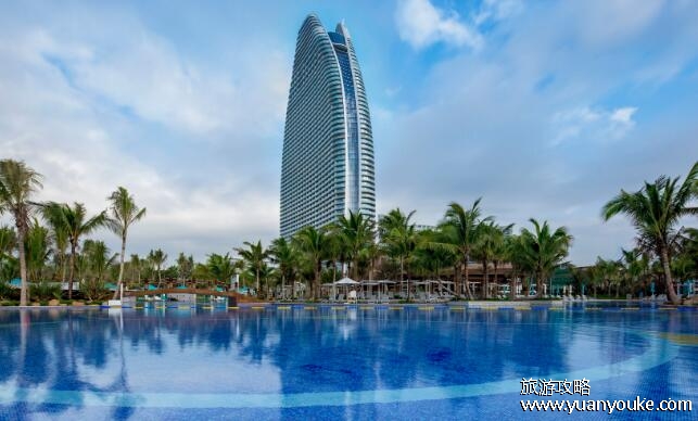 三亚旅店多少钱一晚，最低150元左右(高档酒店1500元到4000元都有)