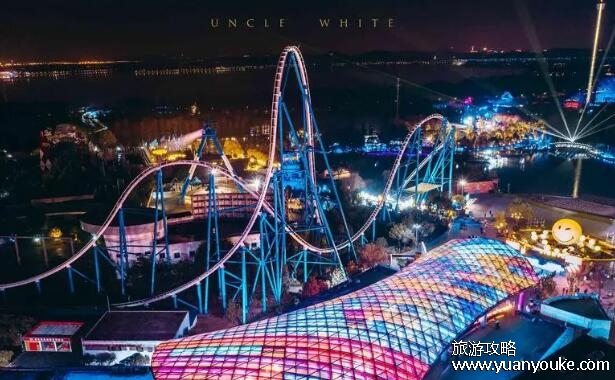 武汉欢乐谷门票价格是多少，普通票200元(部分地区市民有优惠)