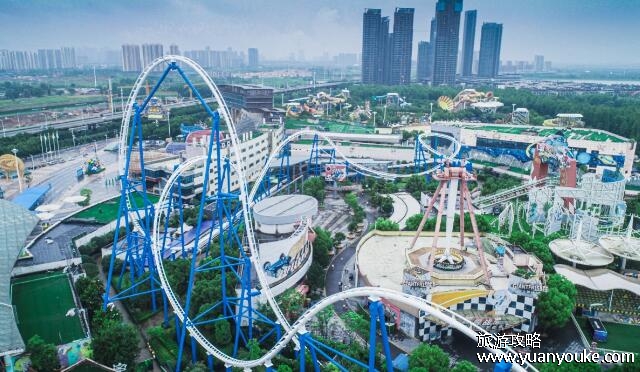 武汉欢乐谷门票价格是多少，普通票200元(部分地区市民有优惠)