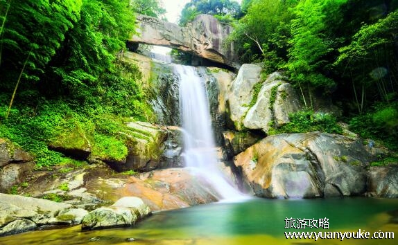 汉中旅游最值得去的地方，6大景点最推荐游玩(古汉台最雄伟)