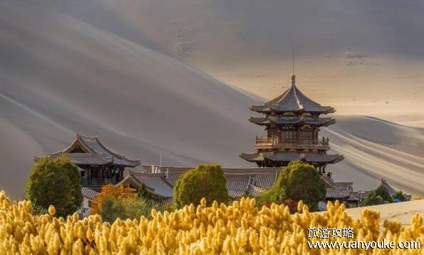 敦煌旅游最佳时间是什么时候，最推荐10月在敦煌旅游(人流量小)