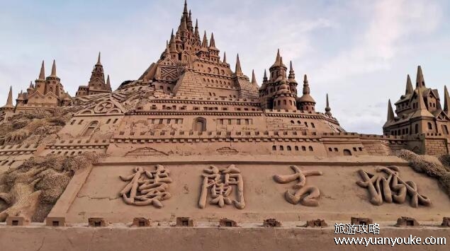 楼兰古城在新疆什么地方，在若羌县北部(和罗布泊离得非常近)