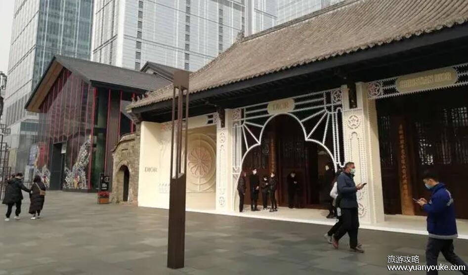 太古里在成都哪个区，位于成都市锦江区(独特的网红街区)