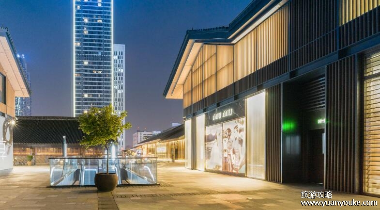 太古里在成都哪个区，位于成都市锦江区(独特的网红街区)