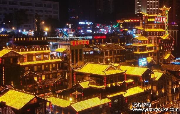 重庆好玩吗值不值得去，火锅好吃建筑好看(喜欢美食的不要错过)