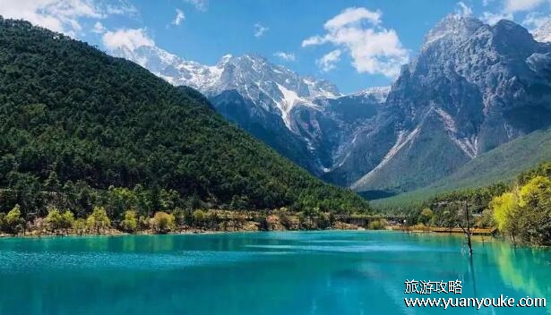 玉龙雪山在哪里个城市，在云南省丽江市(云南第一峰)