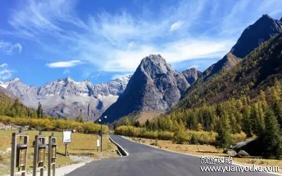 四姑娘山好玩吗，非常适合旅游度假(美不胜收的4A级景区)