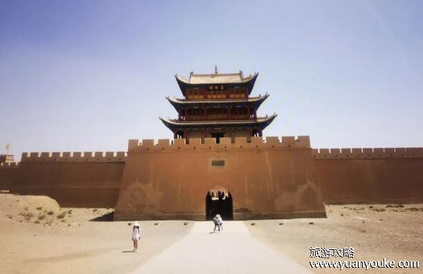 雄关是指什么关?并不是指某一特殊的关口(指兵家必争的险要之地)