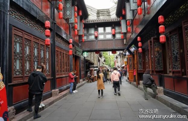 锦里古街要门票吗，不用买门票(免费开放游玩的一条古街)