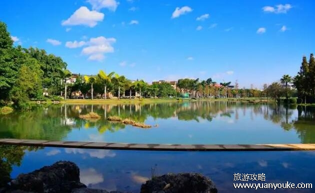 弥勒市属于云南哪个市，在红河哈尼族彝族自治州(云南东南部)