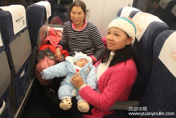 高铁小孩收费标准是多高，根据身高决定(1.5米以下有就购票优惠)