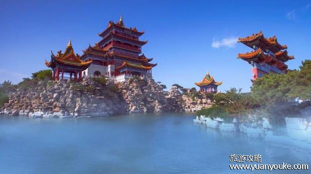 蓬莱仙岛在哪里，在山东烟台市蓬莱市的海域上(传说中的岛屿)