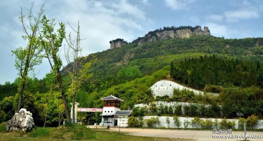 窦圌山风景区在哪里，在四川省江油市(离李白故里距离很近)