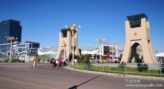 霍尔果斯口岸旅游攻略介绍，非常美丽的贸易口岸(非常推荐游玩)