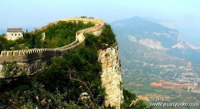 抱犊寨海拔最高多少米，最高点为588.6米(险峻但美丽的景点)