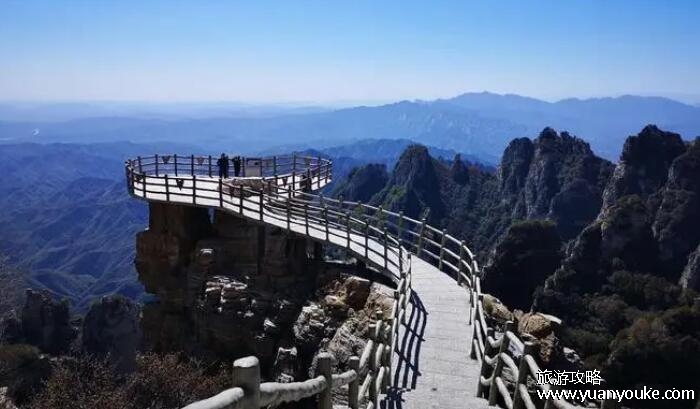 白石山好玩吗值得去吗，非常值得一游(山清水秀的旅游胜地)