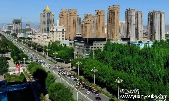 包头市属于哪个省，属于内蒙古自治区(美丽的草原一望无垠)