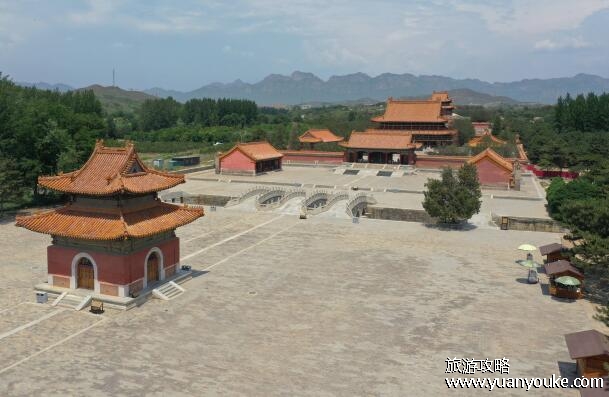 清西陵在河北省的什么地方，在保定市易县西陵镇(溥仪的墓)