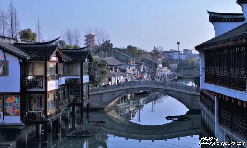 七宝古镇在上海哪个区，是闵行区的古镇(景区内的七宝寺很有名)