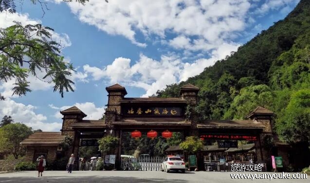 姑婆山海拔多少米，最高处达1730米(山势险峻景色壮丽的山峰)