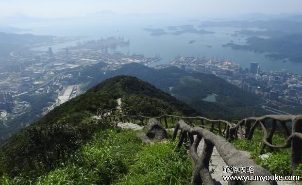 梧桐山海拔多少米高，943.7米(一年四季都有不同的景色)