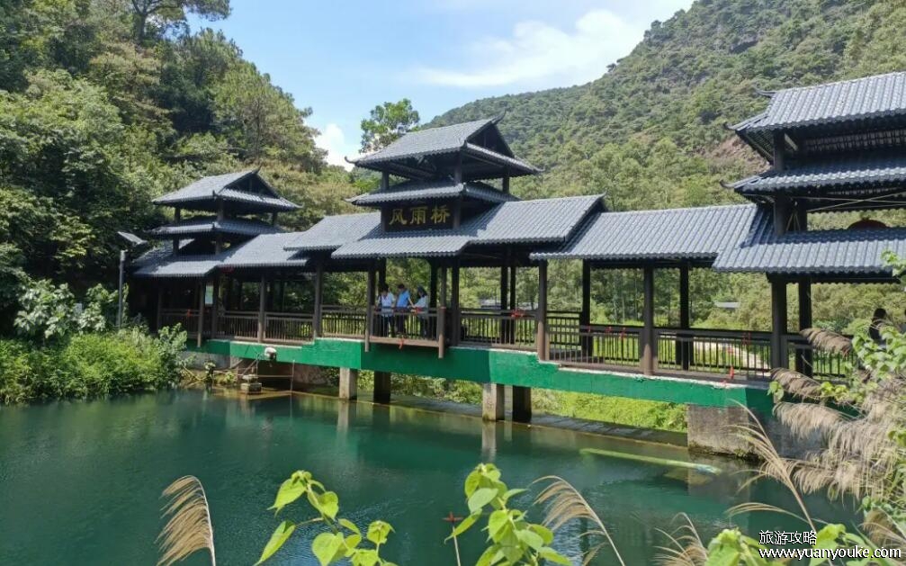 紫云谷风景区好玩吗，风景独特的旅游胜地(值得一游的风景名胜)