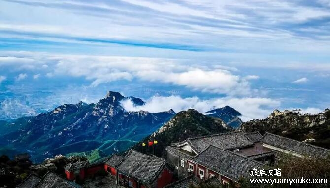 泰山海拔多少米，最高点高达1545米(非常壮观的五岳名山)