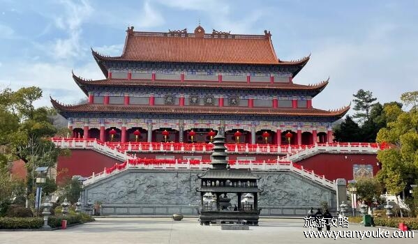 开福寺是道观还是佛教，是佛教寺庙(历史超过1000年的寺庙)
