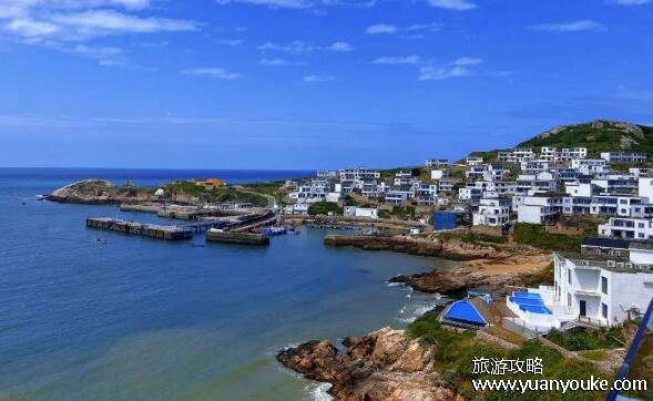 花鸟岛是哪里，浙江省舟山市(拥有独特的自然风光和美丽的海滩)