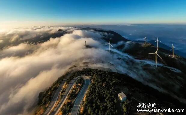 括苍山海拔多少米，1382.4米(东南沿海地区最高的山峰之一)