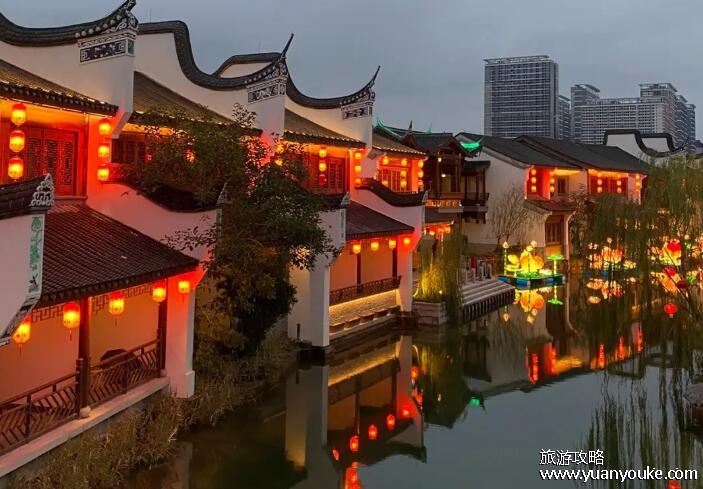 福州闽越水镇好玩吗，值得一去的特色景区(拥有许多独特景点)