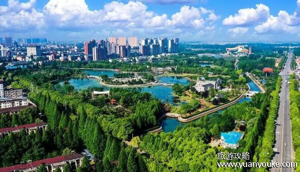 湖北是南方还是北方，地理位置上是南方(但一般被认为是中部)