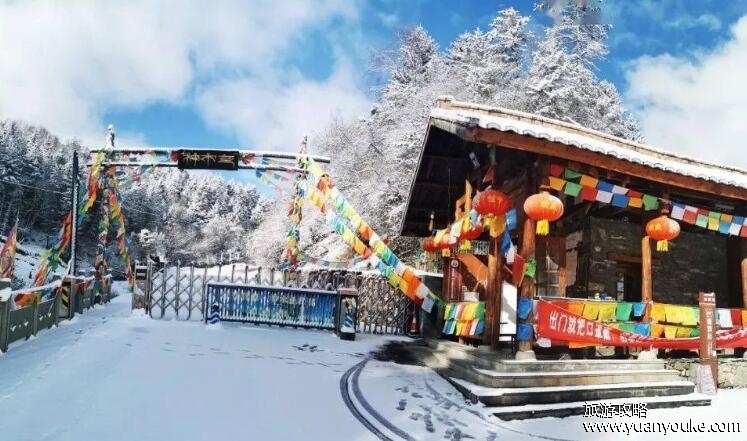 神木垒景区海拔多少米，2300米左右(高海拔造就的美丽风景区)
