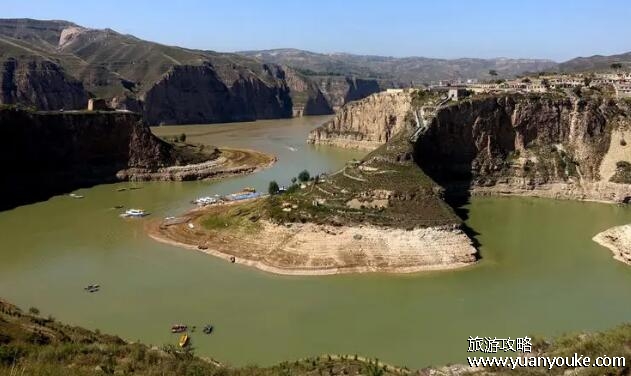 老牛湾景区在哪里，在山西和内蒙古的交界处(拥有广袤的草原)