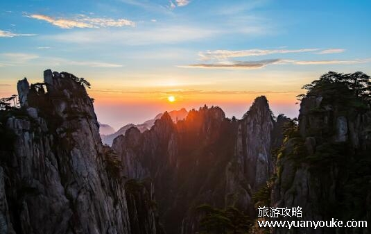 中秋去哪里旅游最好，黄山/桂林/张家界/九寨沟(风景独特壮观)