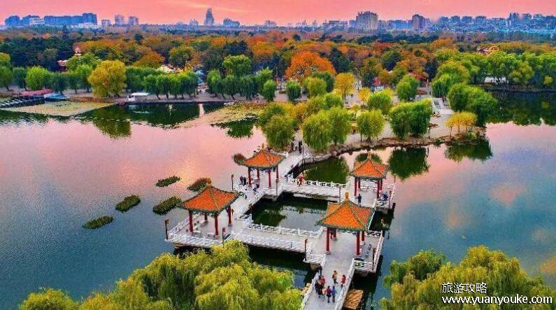 吉林省会是哪个城市，是长春市(著名的汽车城和电影城)
