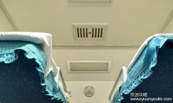 火车上铺难受还是中铺，硬卧火车上铺难受(软卧火车上铺最舒适)
