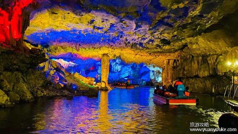 隐水洞在湖北什么地方，湖北咸宁通山县(水滴石穿景观就在此处)
