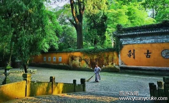 国清寺门票多少钱一张，最贵也就10块钱(两种不同类型门票)
