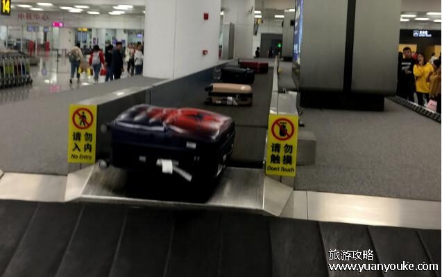 飞机托运行李规定，可以办理免费托运行李(超过标准另外收费)