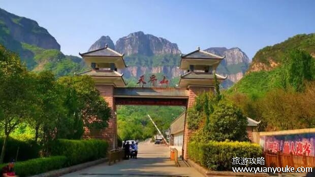天界山在哪里，在于河南省辉县市上八里镇(景色雄伟壮丽)