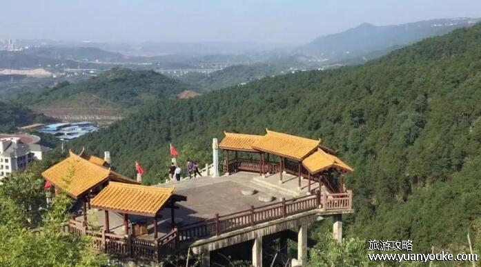 重庆铁山坪森林公园好玩吗，值得一去的旅游景点(山林风光独特)