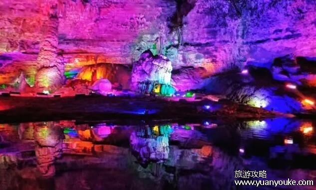 龙宫洞旅游风景区好玩吗，值得一去的景点(独特石景令人难忘)