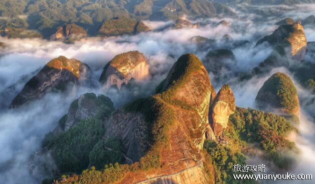 八角寨风景区好玩吗，拥有得天独厚的壮观美景(民俗文化浓厚)