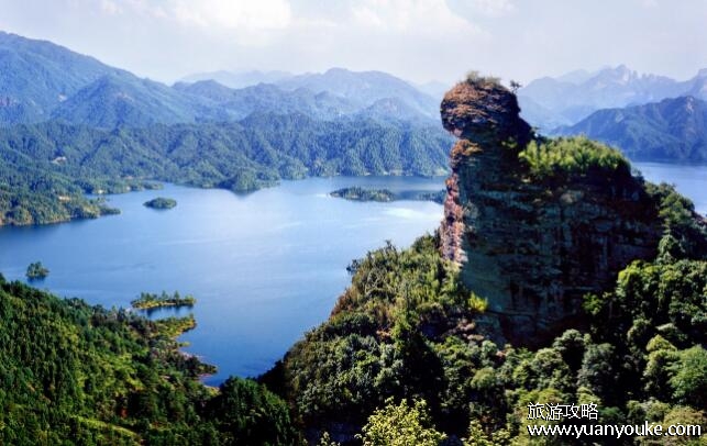 桂林猫儿山海拔多少米高，1500米(山形像猫的独特山峰)