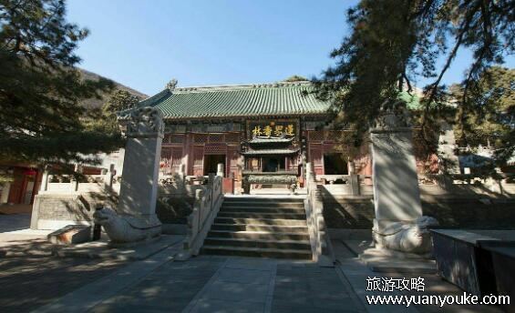 戒台寺海拔高度是多少米，300米左右(历史悠久的佛教古刹)