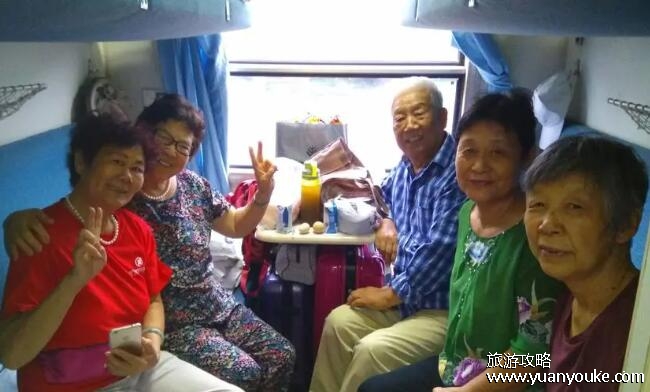 老年人旅游专列还有吗，有(老年人旅游专列的年龄限制)