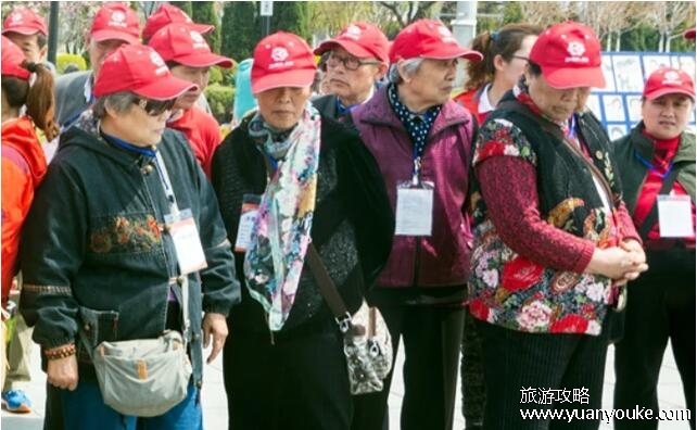 老年人旅游有半票吗现在，绝大部分有(半票和免票的年龄限制)