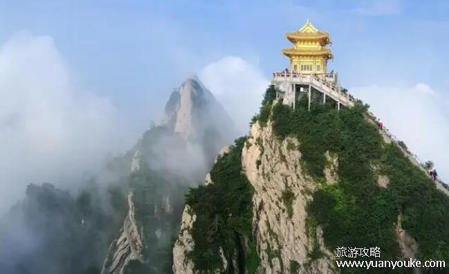 老君山风景区在哪里，河南省洛阳市栾川县(老君山上各项费用详情)