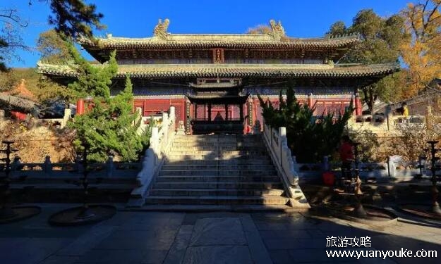 潭柘寺是什么教派，佛教禅宗发源地之一(以禅宗文化为核心)